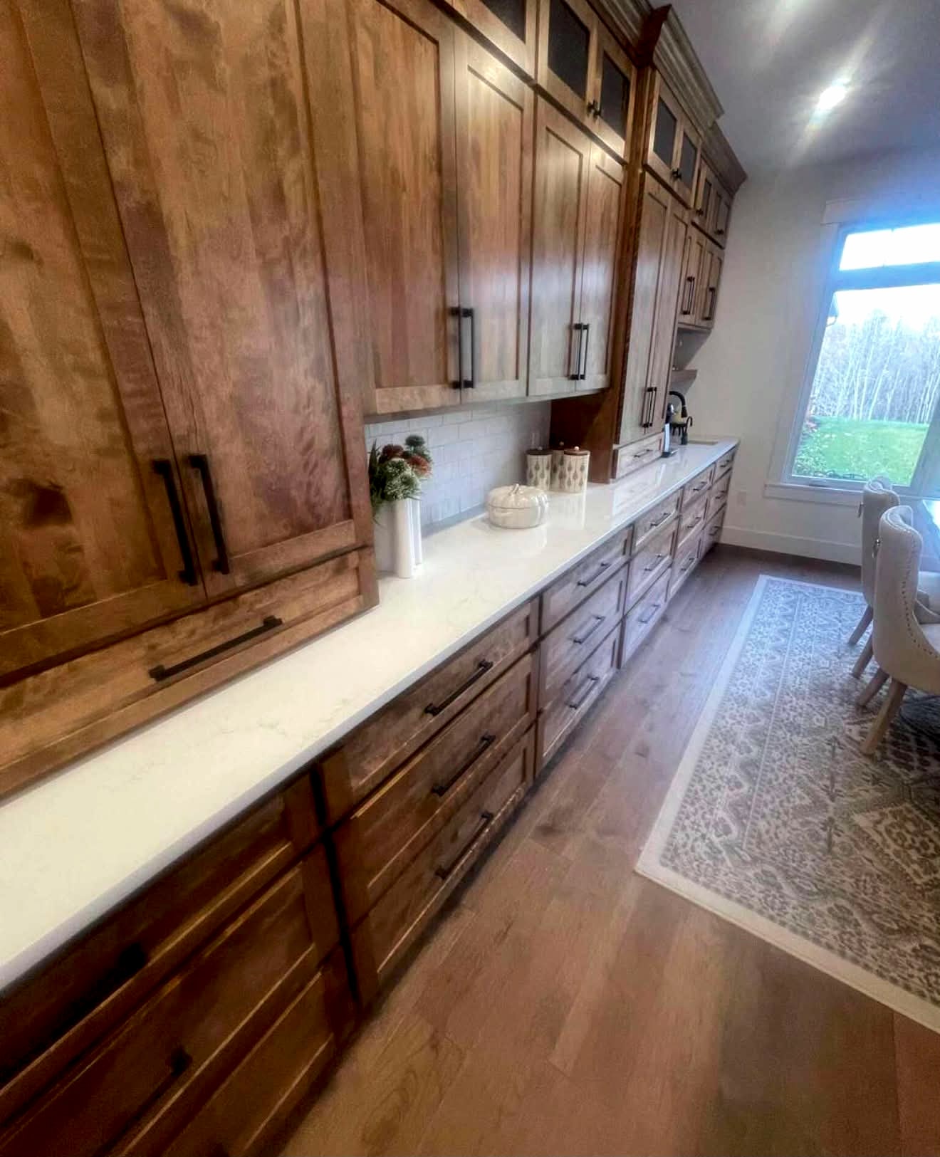 Quartz bathroom vanity by Invictus Stone