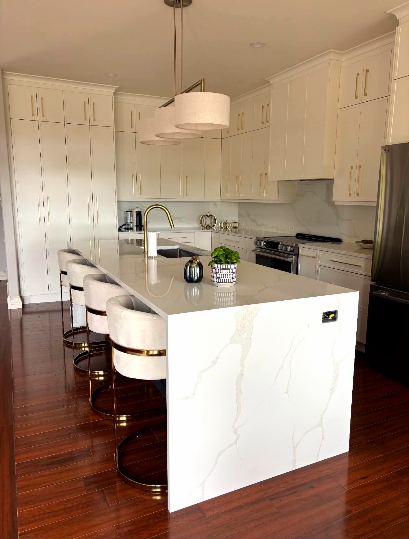 Custom quartz kitchen island, hand-fabricated in Quispamsis